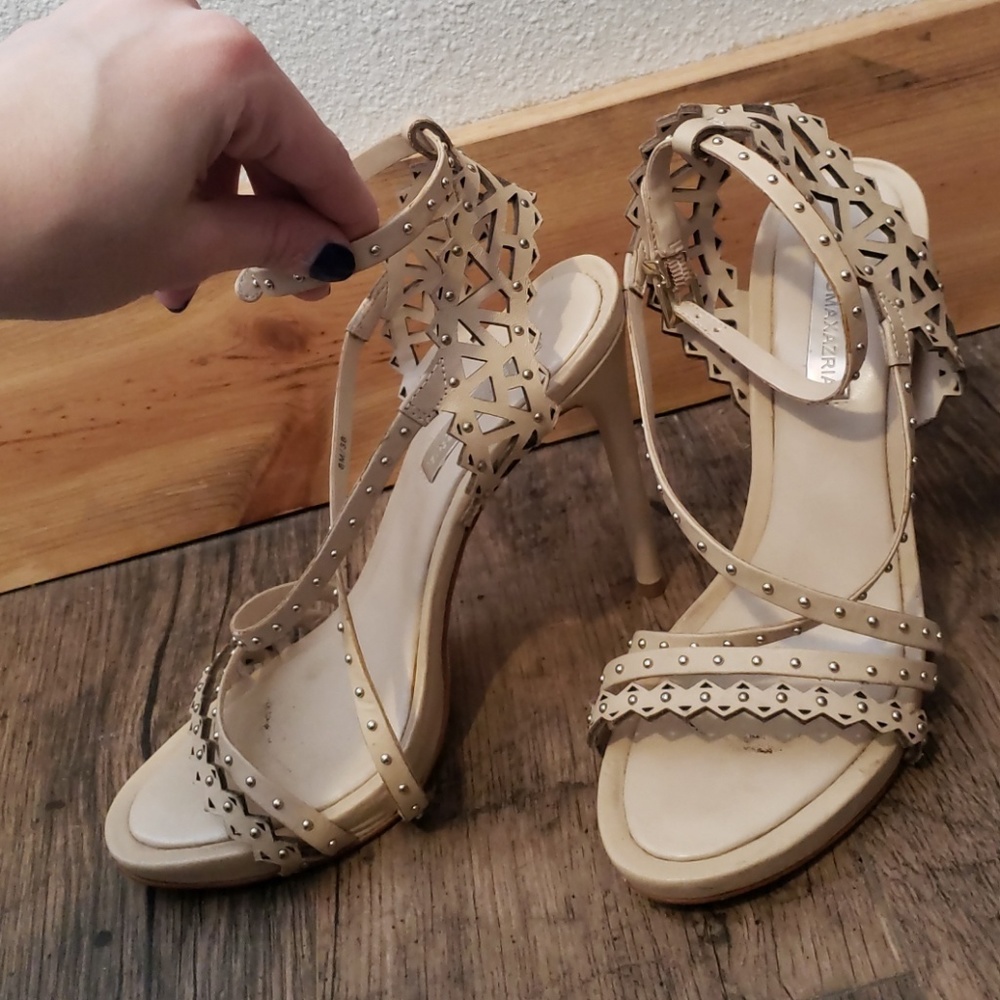 BCBGMaxAzira heels